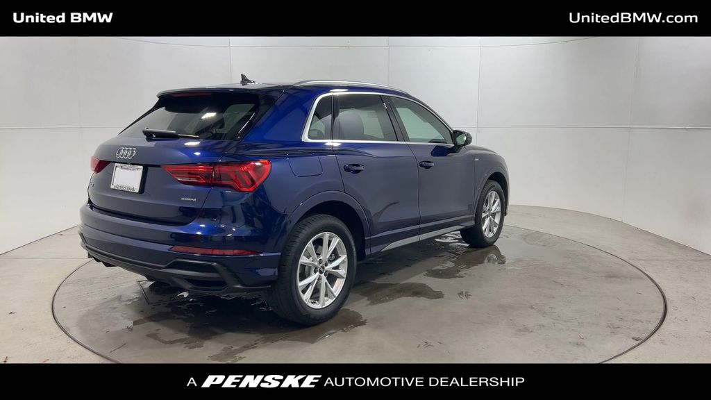 2022 Audi Q3 Premium 8