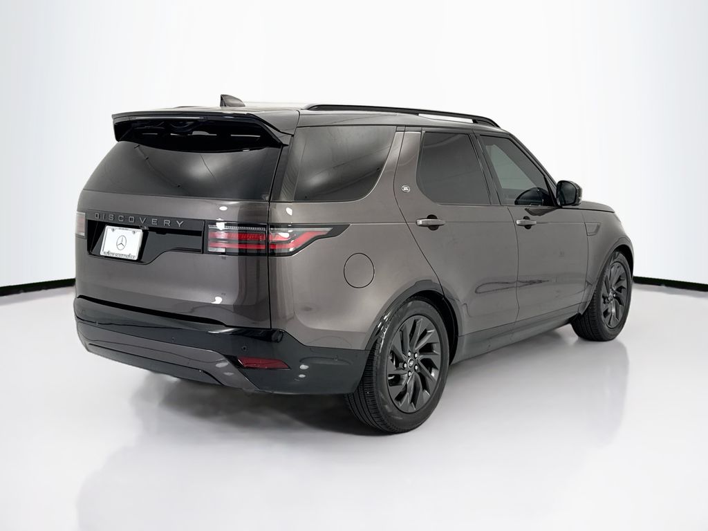 Thumbnail: 2024 Land Rover Discovery - 5