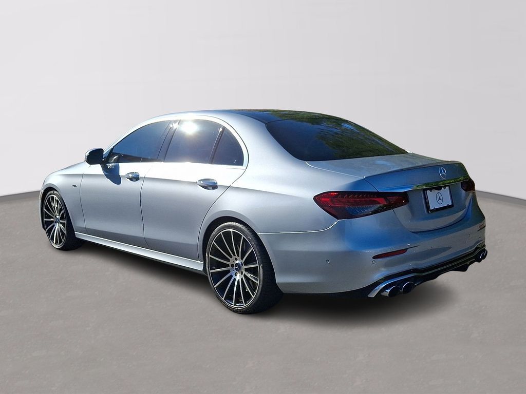 Thumbnail: 2021 Mercedes-Benz E-Class - 6