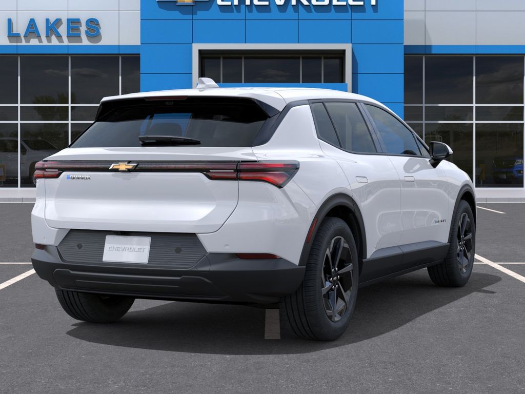 New 2026 Summit White Chevrolet LT image 4