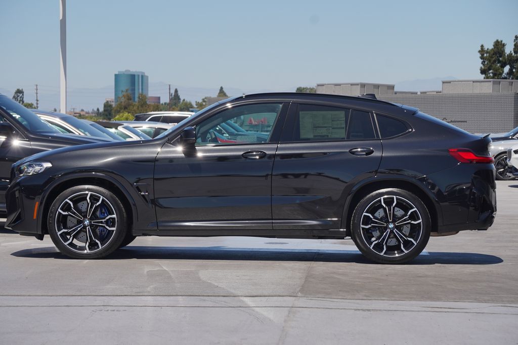 2025 BMW X4 M Base 4