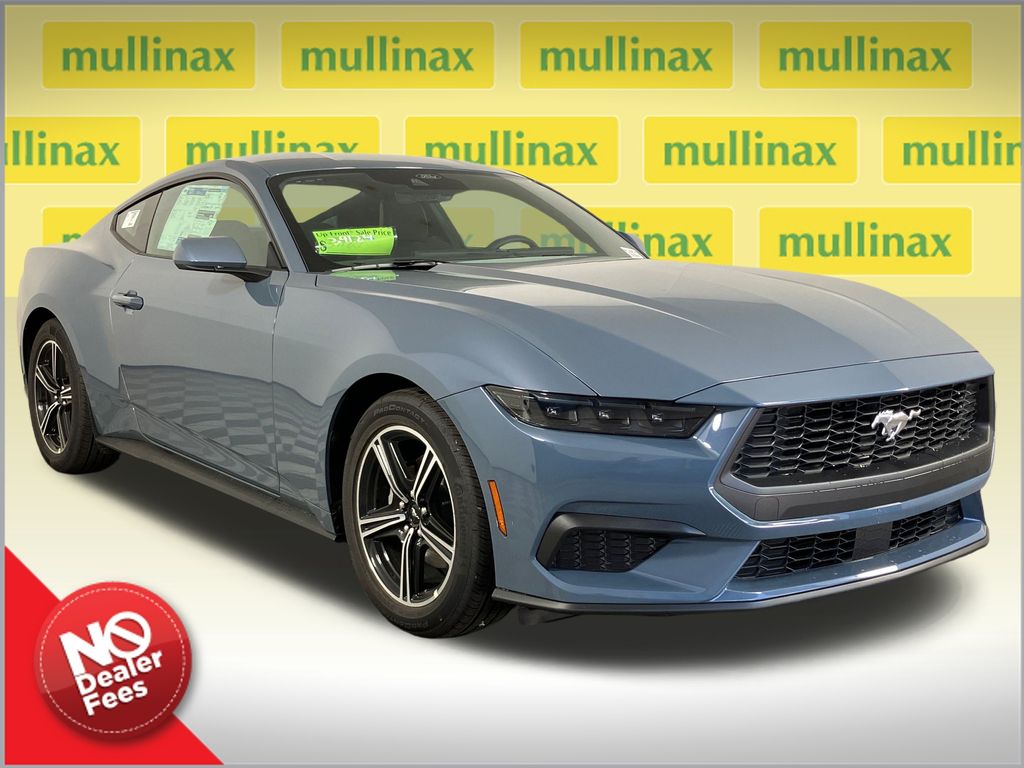 2025 Ford Mustang EcoBoost's photo