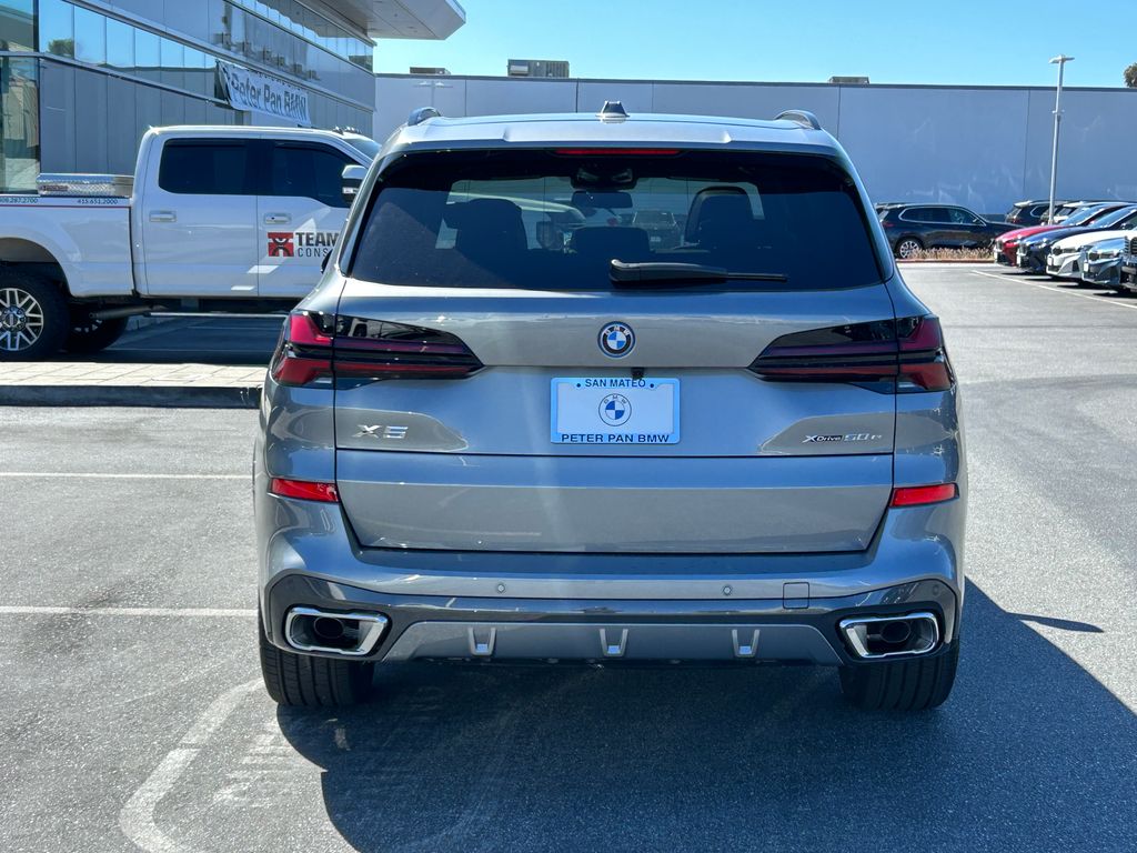 Thumbnail: 2026 BMW X5 - 4