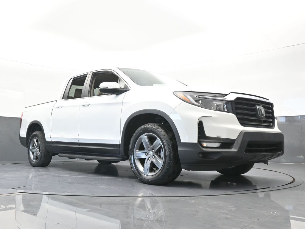 Used 2023 Platinum White Pearl Honda RTL image 68