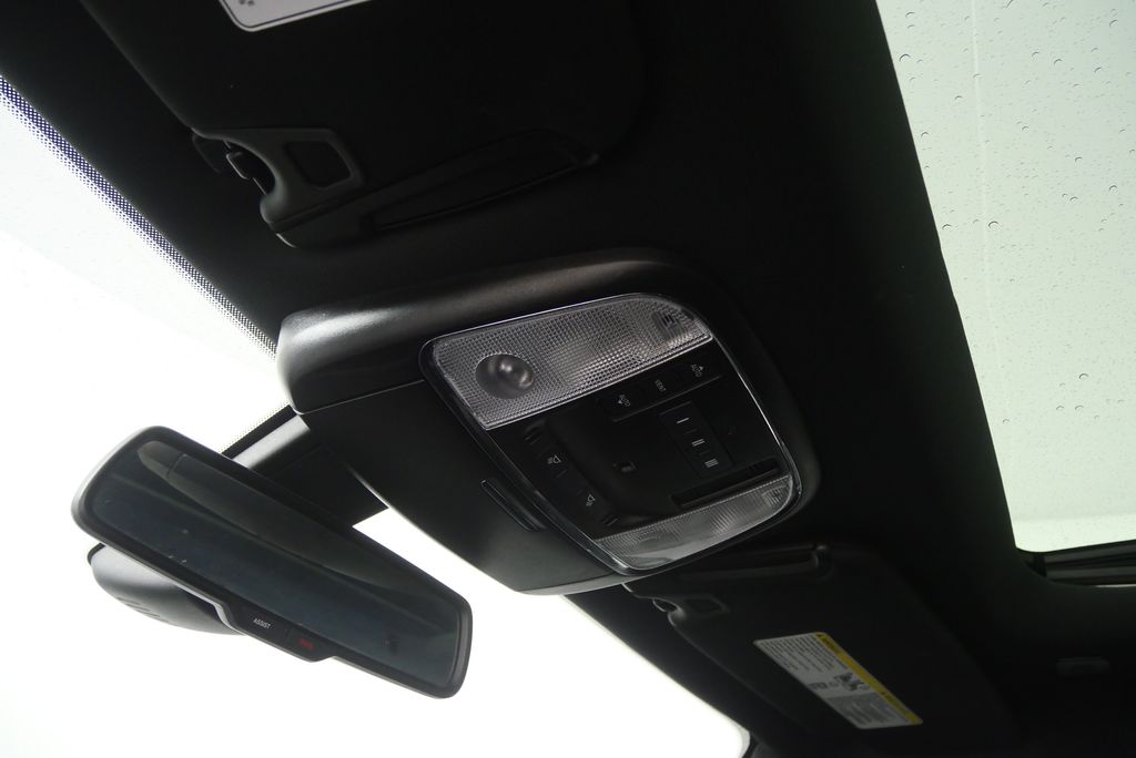 Thumbnail: 2023 Dodge Charger - 14