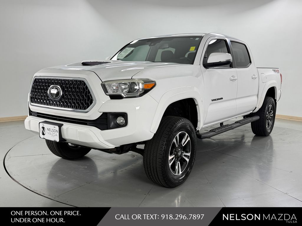 Super White 2018 Toyota Tacoma Pickup Truck Four-Wheel Drive 6-Speed Automatic