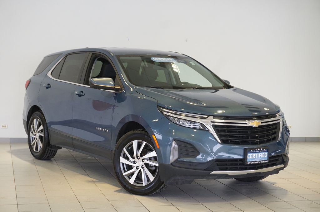 View vehicle photo 3