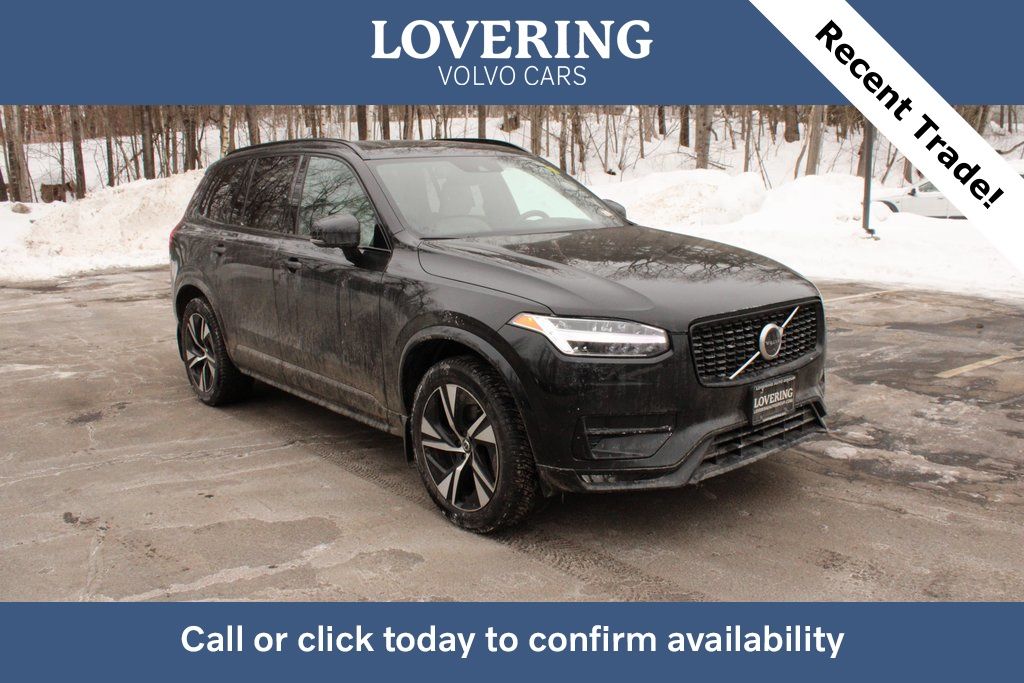 2021 Volvo XC90 T6 R-Design AWD