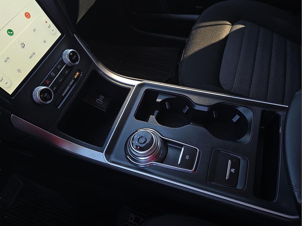 Used 2022 Ford Edge For Sale in Farmington, AR