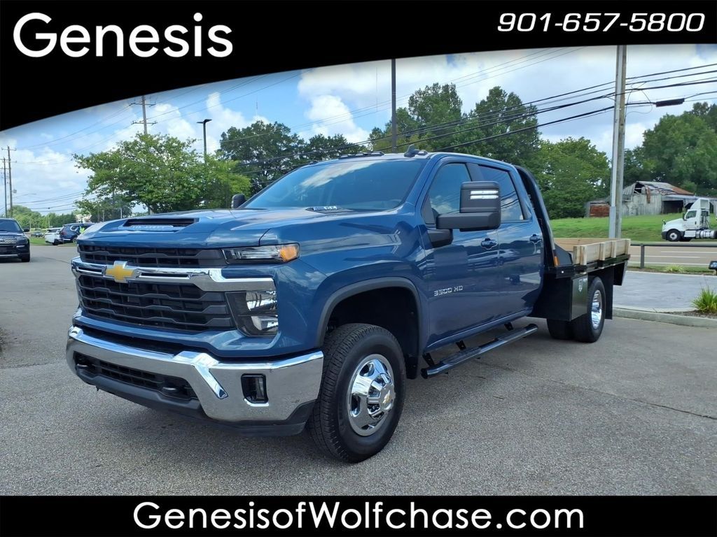 2025 Chevrolet Silverado 3500HD LT Crew Cab LB 4WD