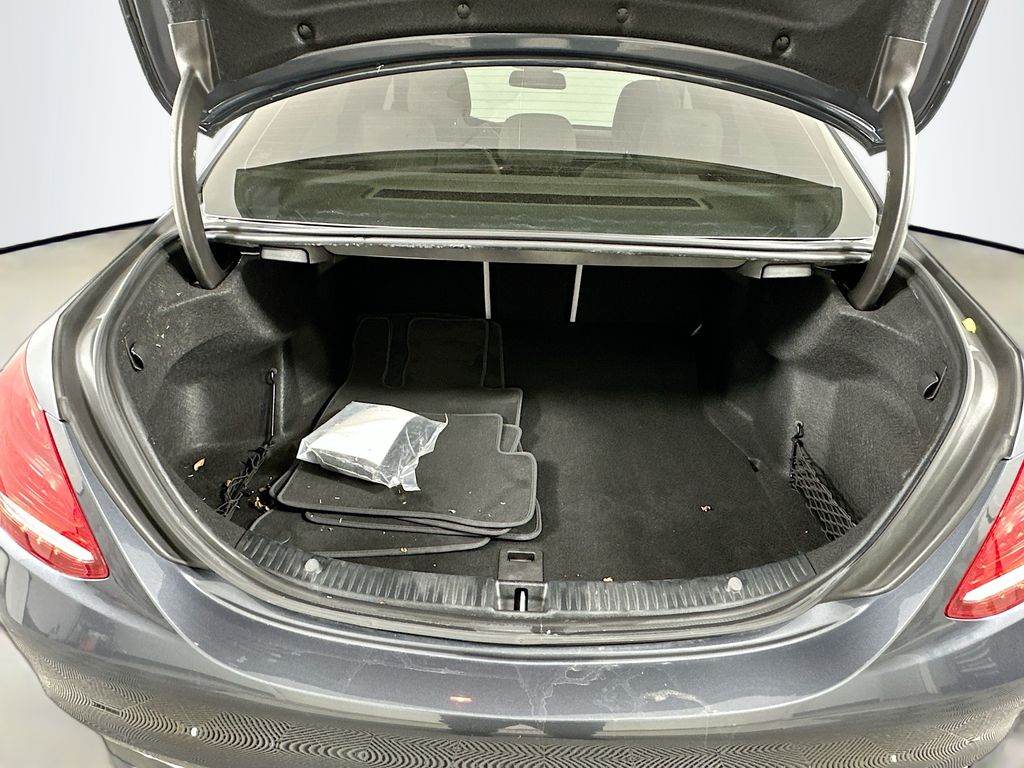 2015 Mercedes-Benz C-Class C 300 24