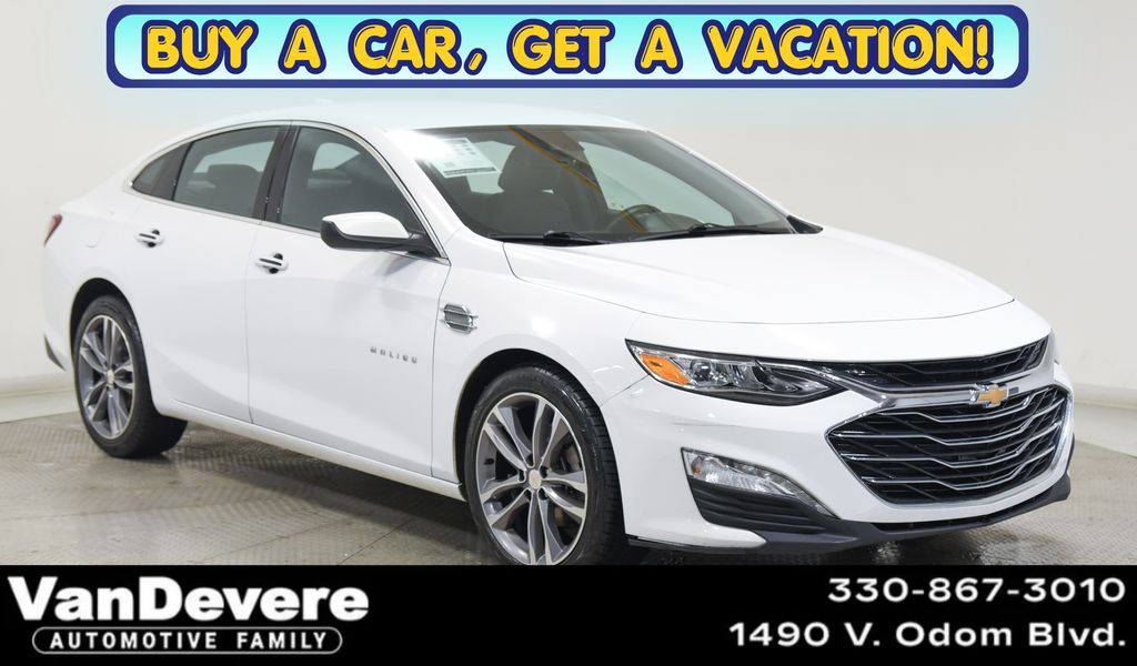 Summit White 2024 Chevrolet Malibu LT with 2LT FWD Sedan Front-Wheel Drive Continuously Variable Transmission