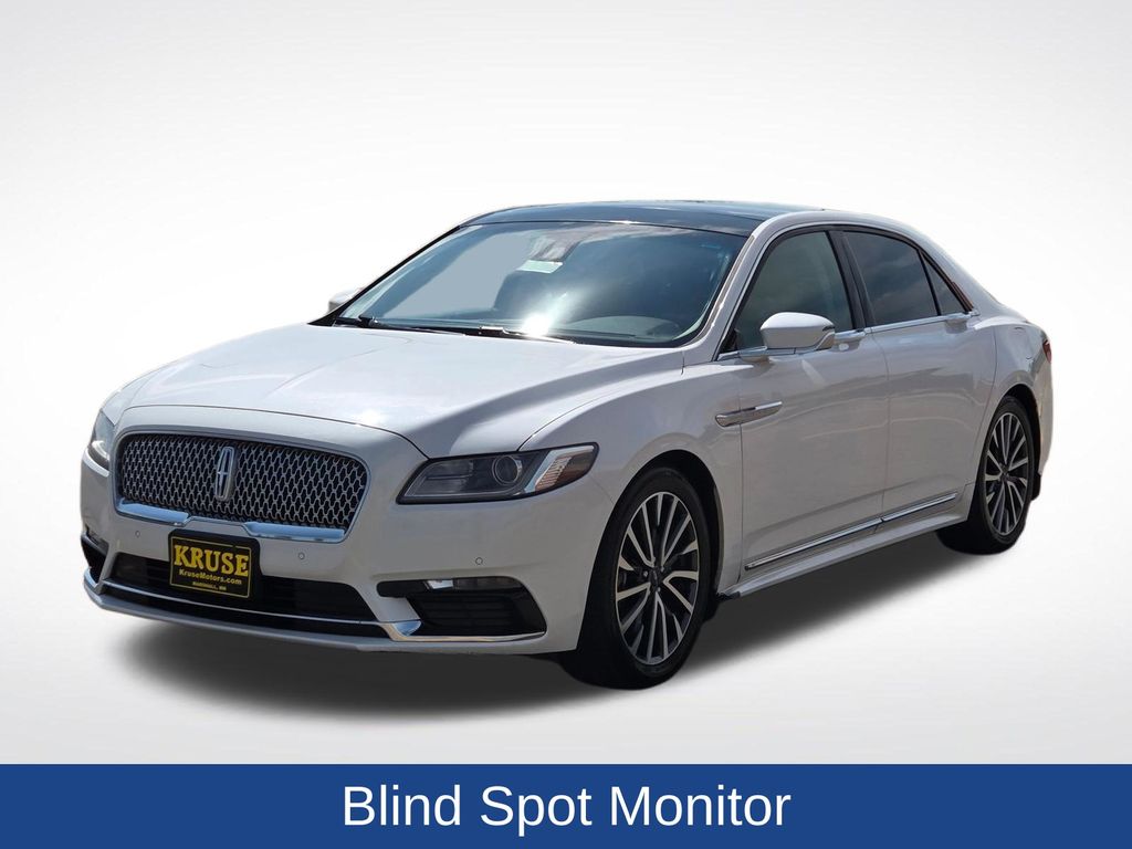 2019 Lincoln Continental Select