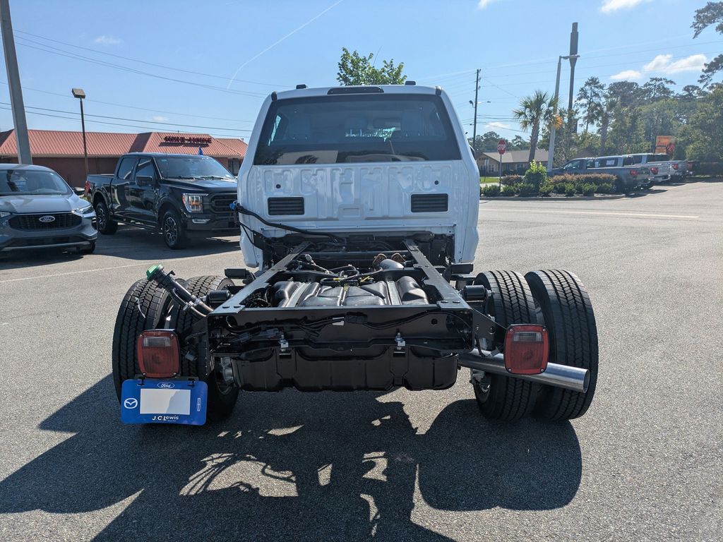 2026 Ford F-450 Chassis XL