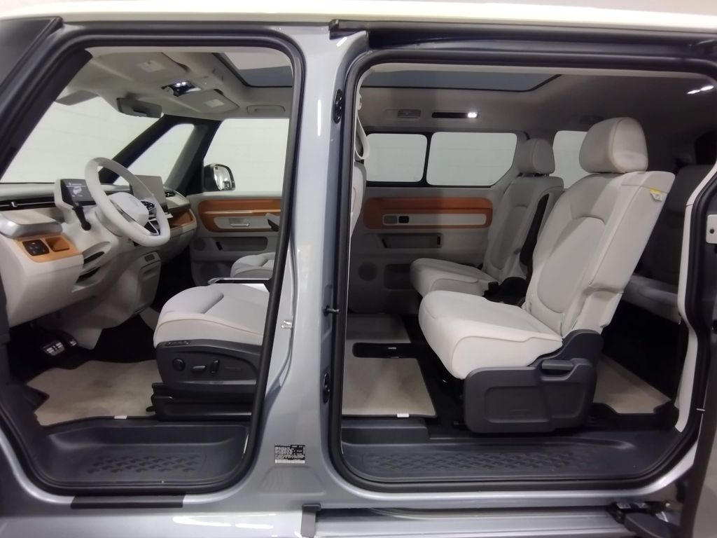 2025 Volkswagen ID. Buzz 1ST EDITION (TWO-TONE)