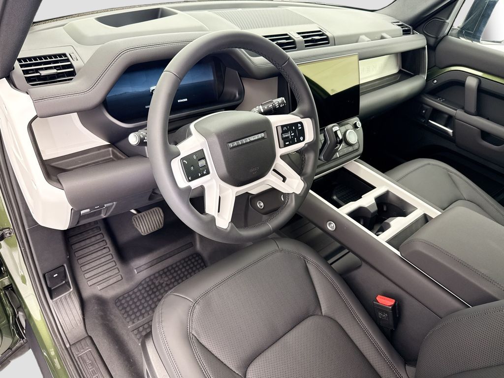Thumbnail: 2026 Land Rover Defender - 9