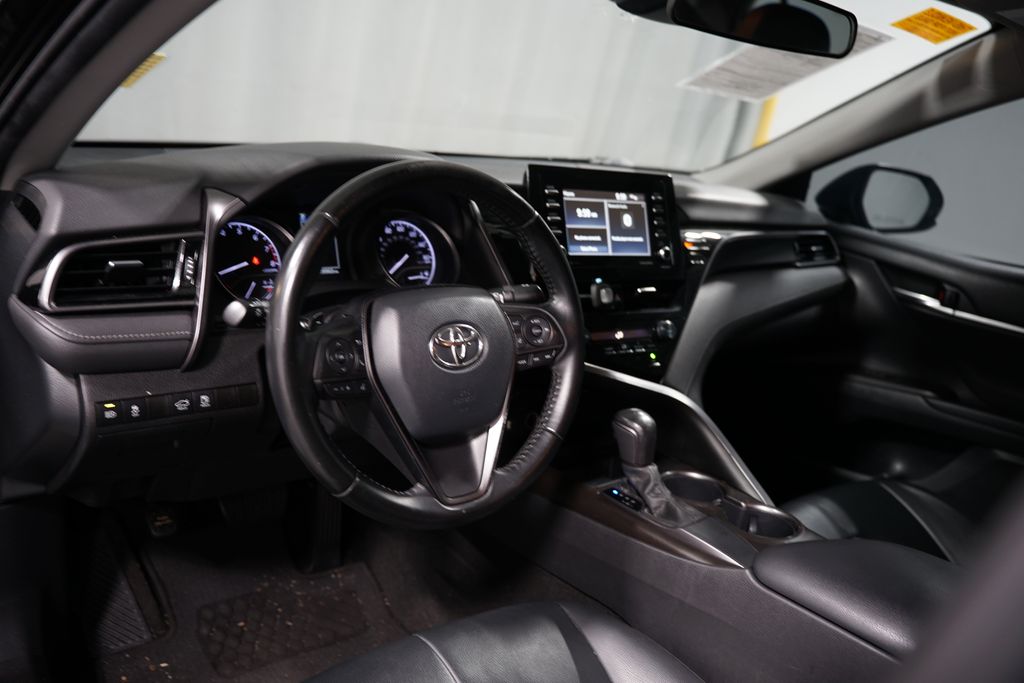 2021 Toyota Camry SE 7