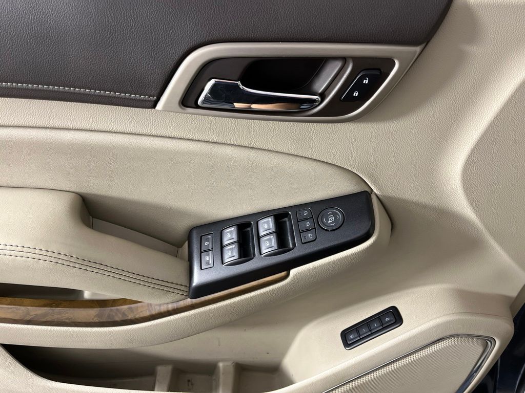 Thumbnail: 2019 GMC Yukon - 28