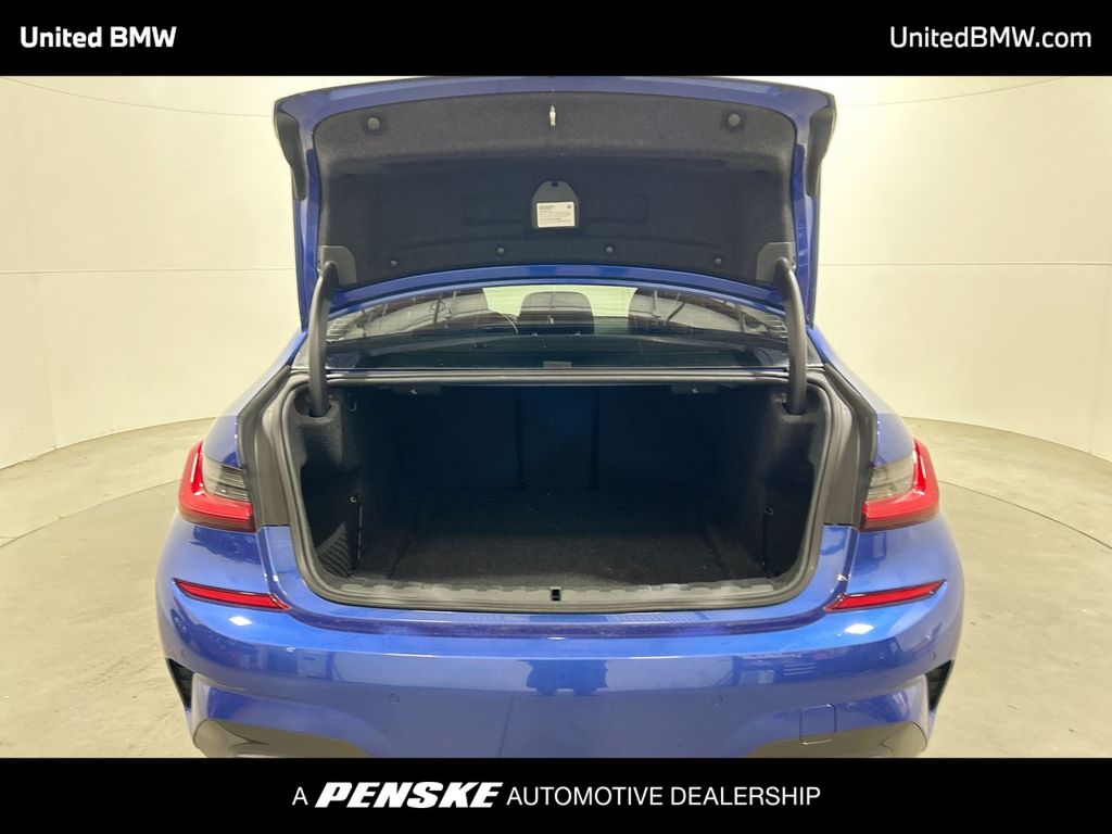 Thumbnail: 2021 BMW 3 Series - 22