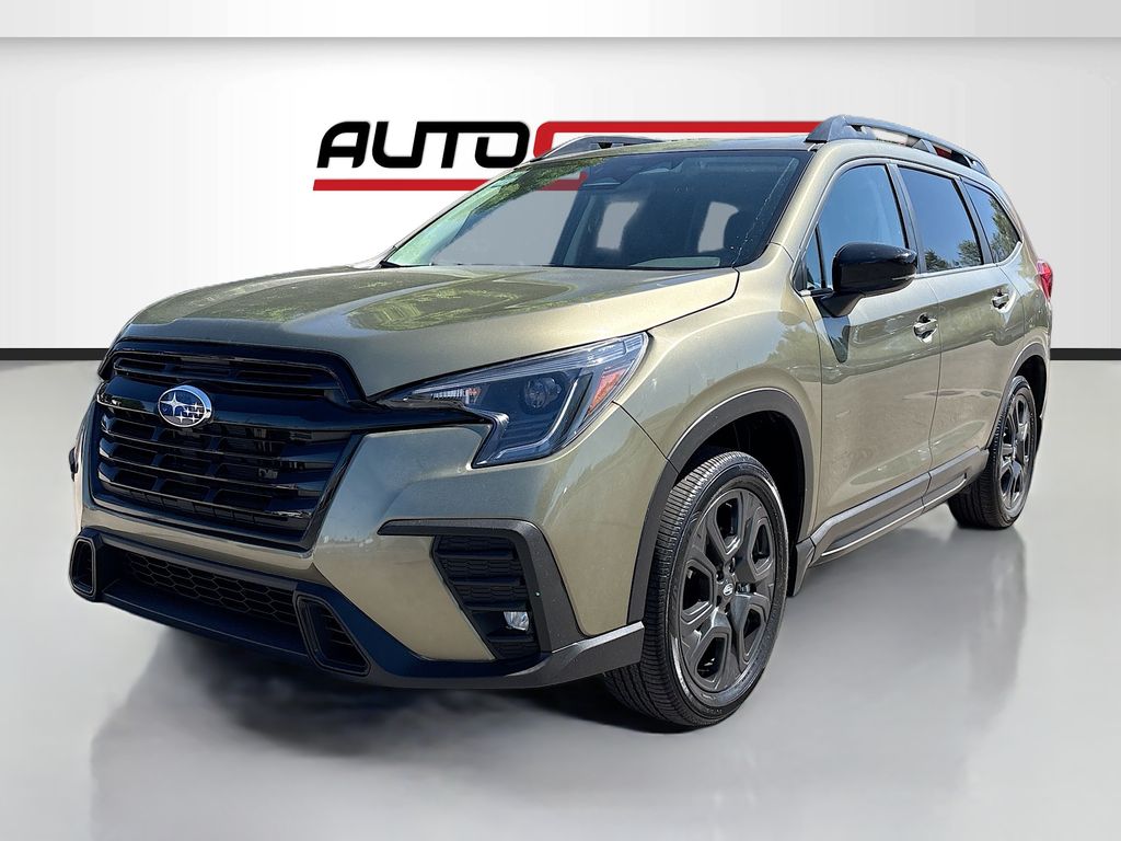 Used 2025 Brown Subaru Onyx Edition image 3