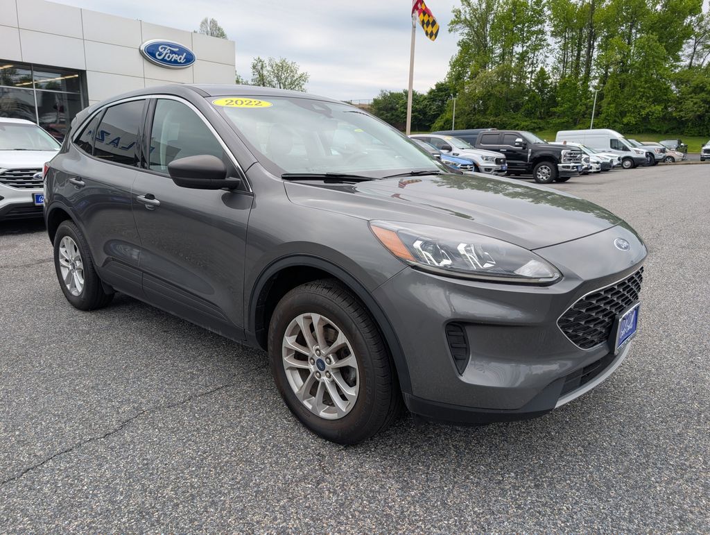 Gray Metallic 2022 Ford Escape SE AWD SUV / Crossover All-Wheel Drive 8-Speed Automatic