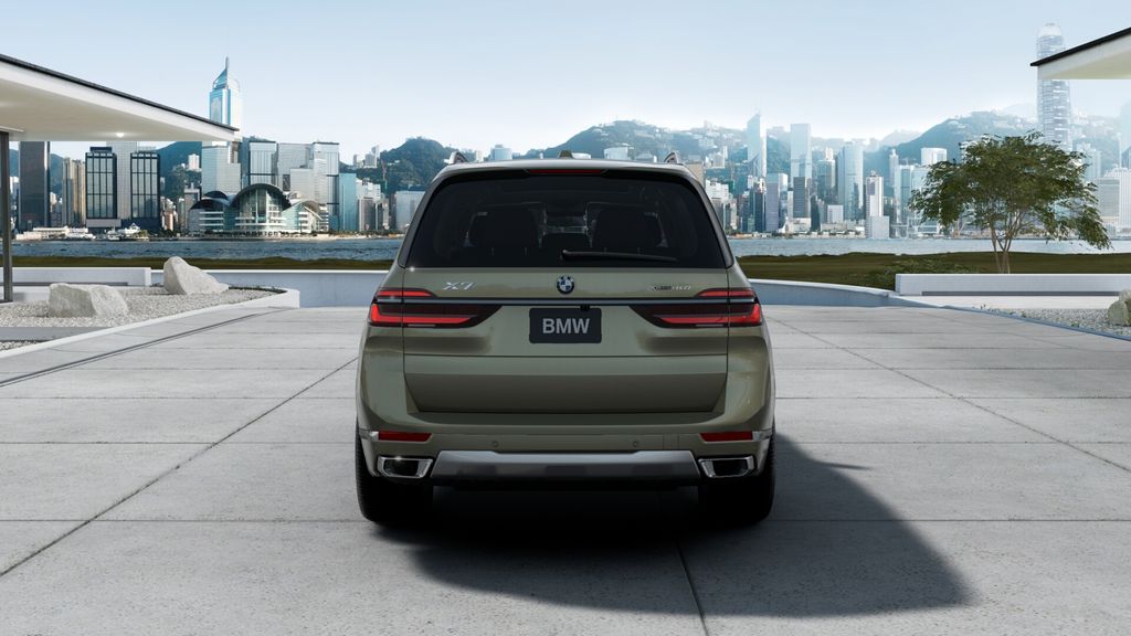 Thumbnail: 2026 BMW X7 - 5