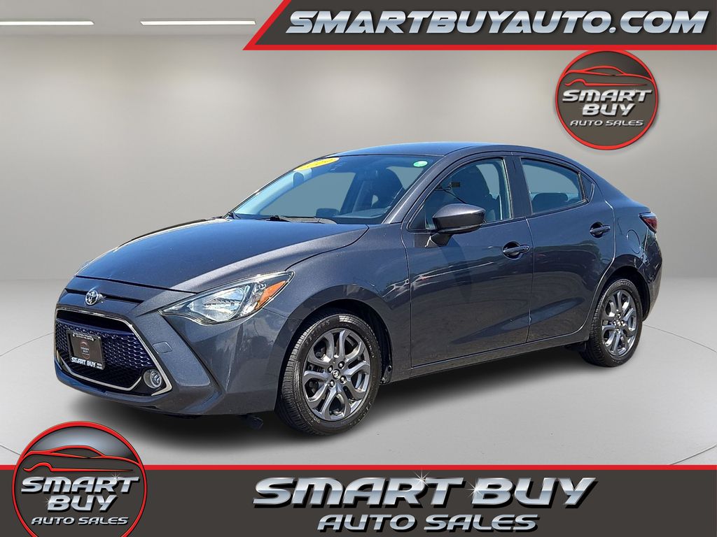 Gray (Graphite) 2019 Toyota Yaris Sedan Front-Wheel Drive 6-Speed Automatic