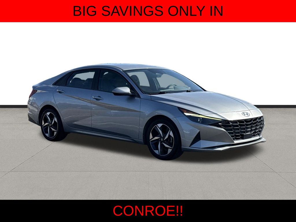 2023 Hyundai Elantra SEL Silver at Wharton Ford