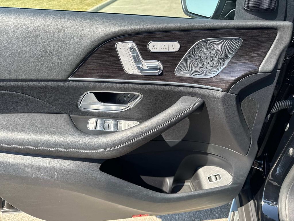 2022 Mercedes Benz GLE 350 4MATIC photo 14