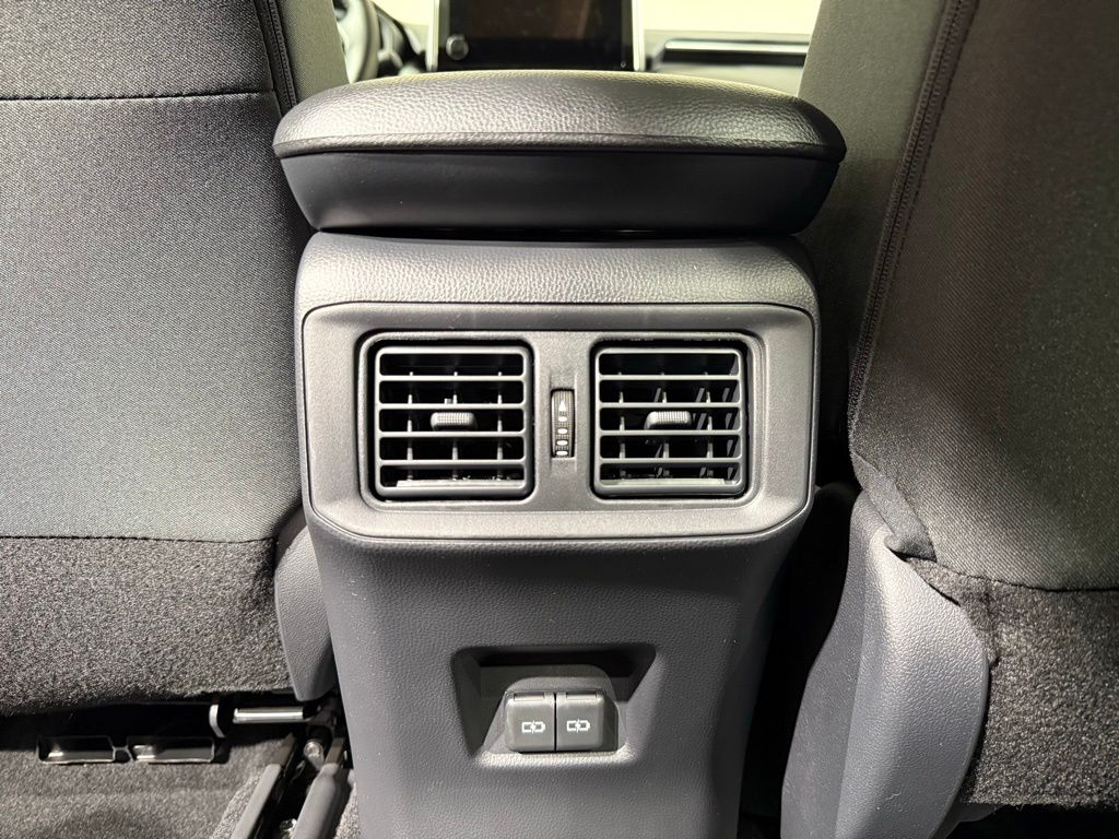 Thumbnail: 2025 Toyota RAV4 - 22