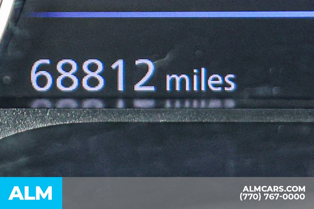 Used 2022 White Nissan 2.5 SR image 53