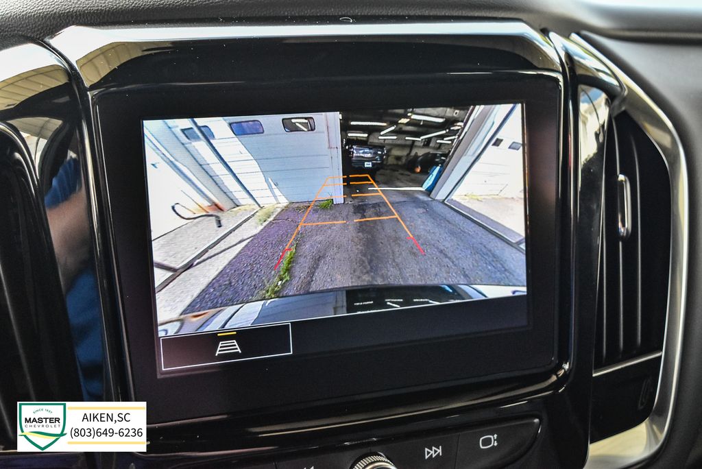 Used 2023 Chevrolet Traverse SUV