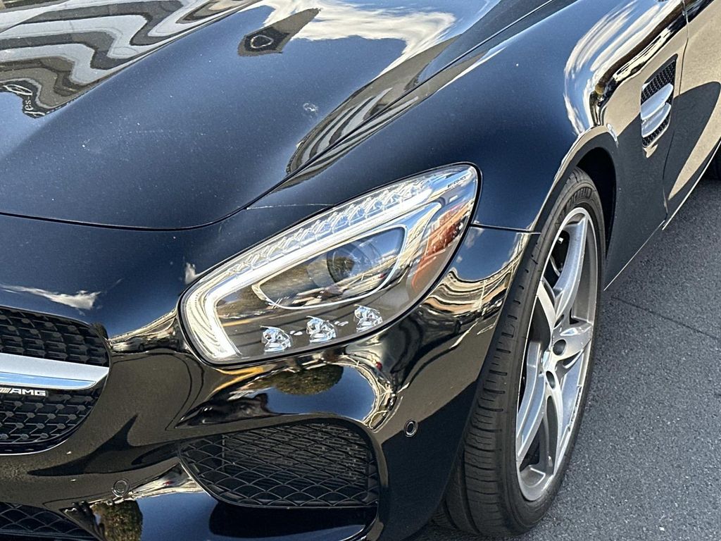 Thumbnail: 2017 Mercedes-Benz AMG GT - 2