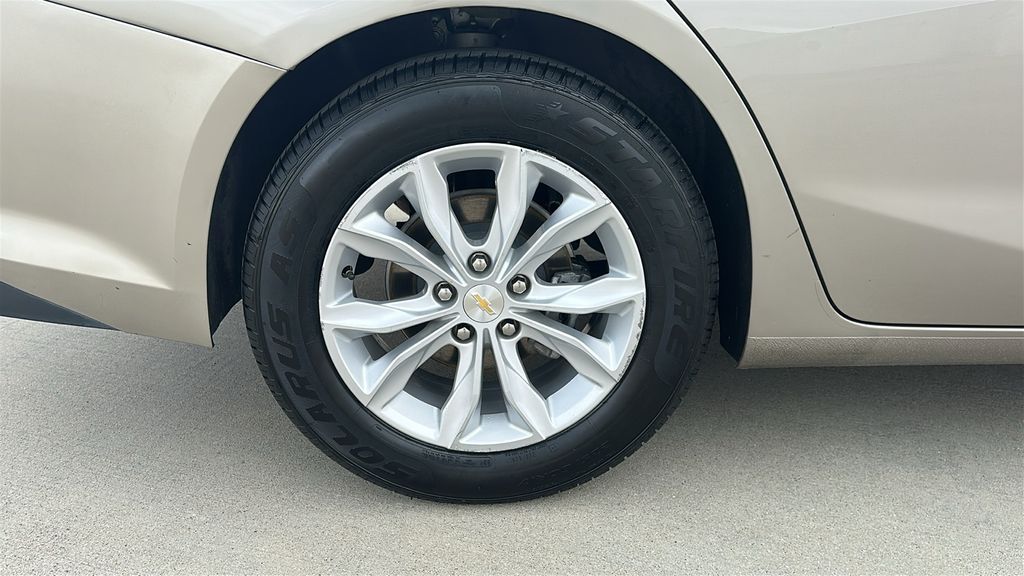 2024 Chevrolet Malibu LT Gray at Baytown Hyundai