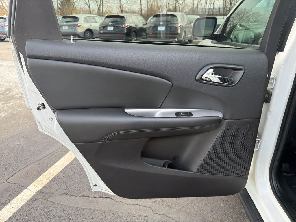 Thumbnail: 2016 Dodge Journey - 20