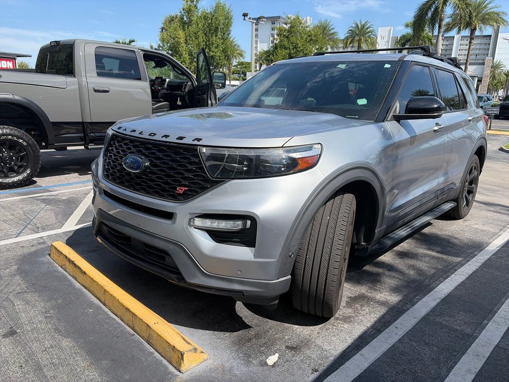 Silver Metallic 2020 Ford Explorer SUV / Crossover All-Wheel Drive Automatic