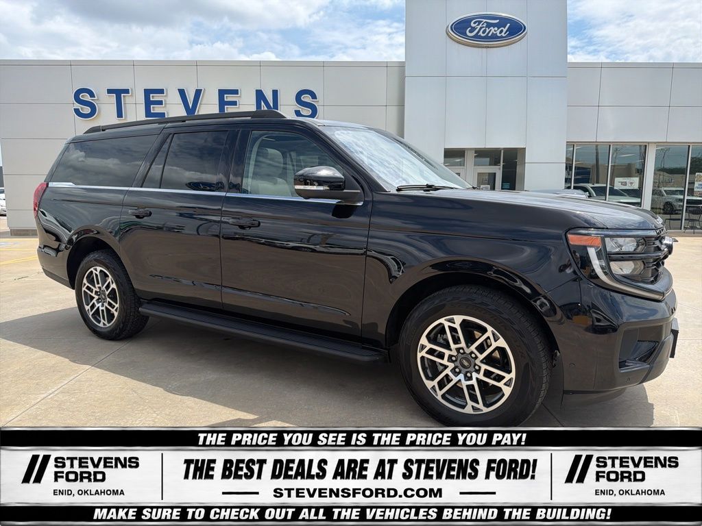 Black Metallic 2025 Ford Expedition SUV / Crossover Four-Wheel Drive Automatic