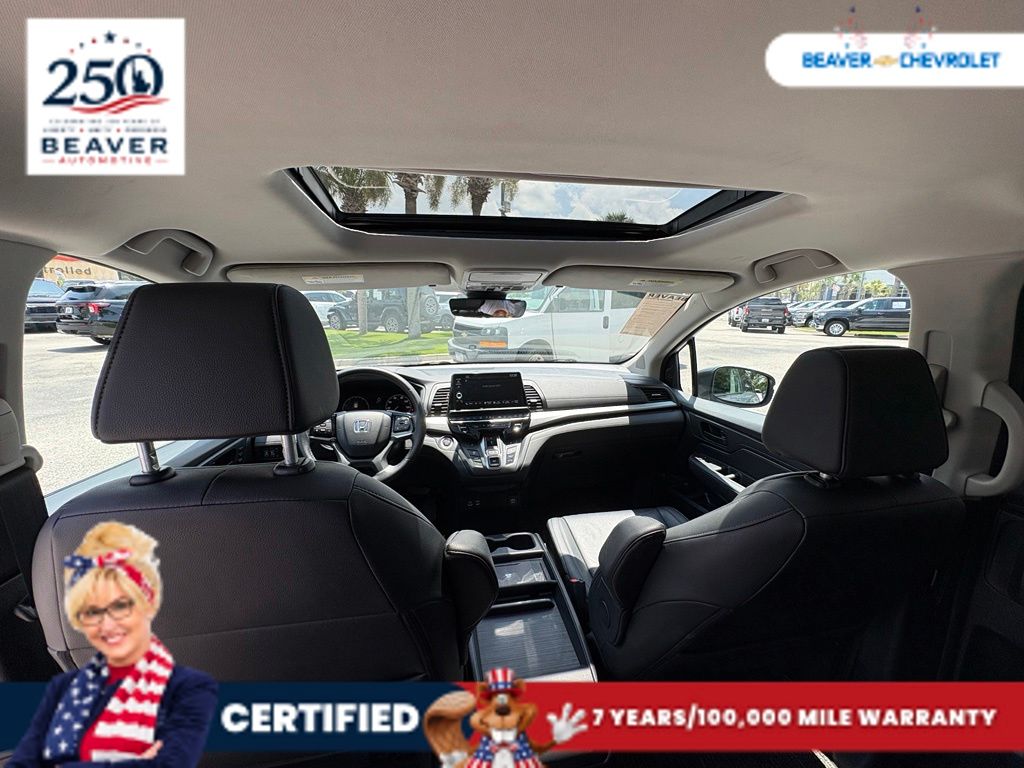 Used 2025 Honda Odyssey Van