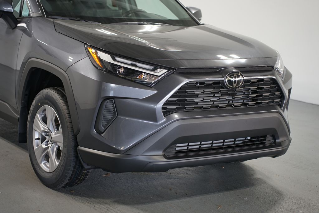 Thumbnail: 2025 Toyota RAV4 - 4