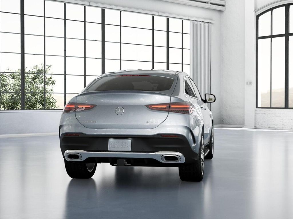 Thumbnail: 2026 Mercedes-Benz GLE - 24