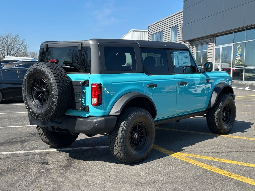 New 2025 Ford Bronco BIG Bend in Wexford, PA 1FMDE7BH2SLB32835