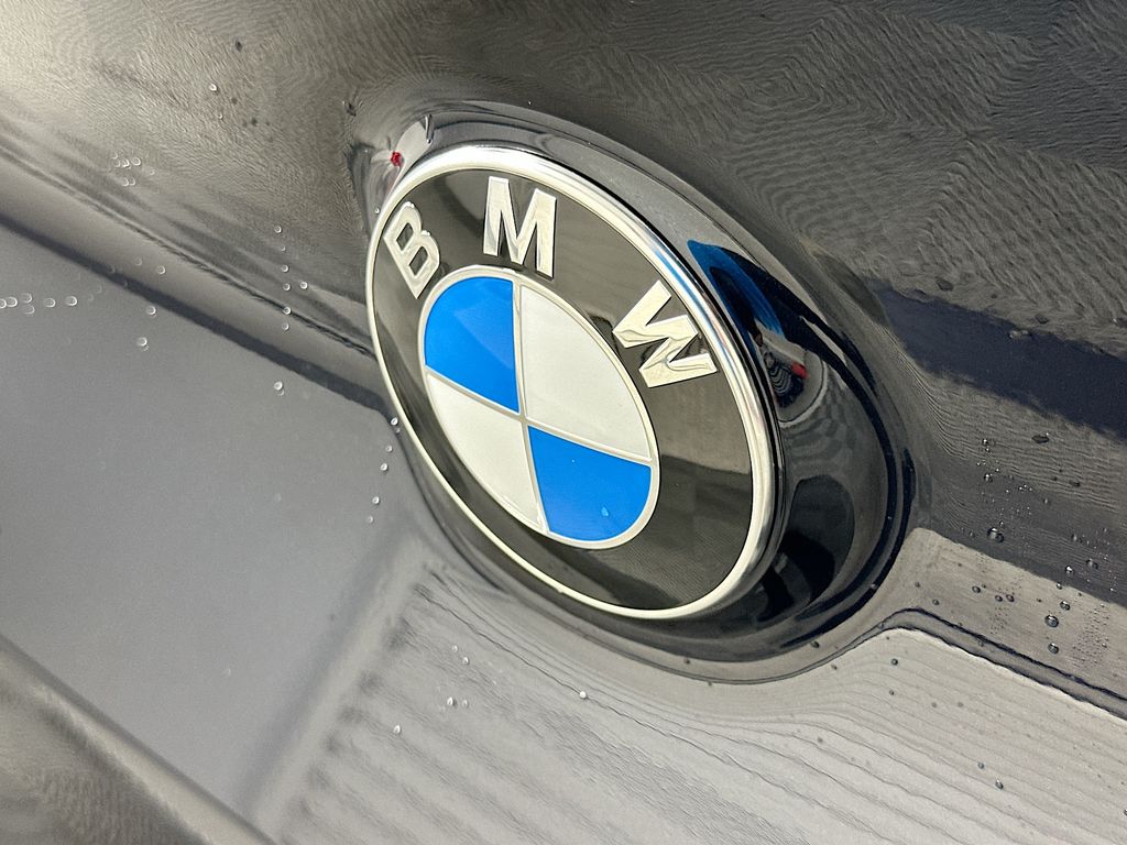 Thumbnail: 2026 BMW 8 Series - 22