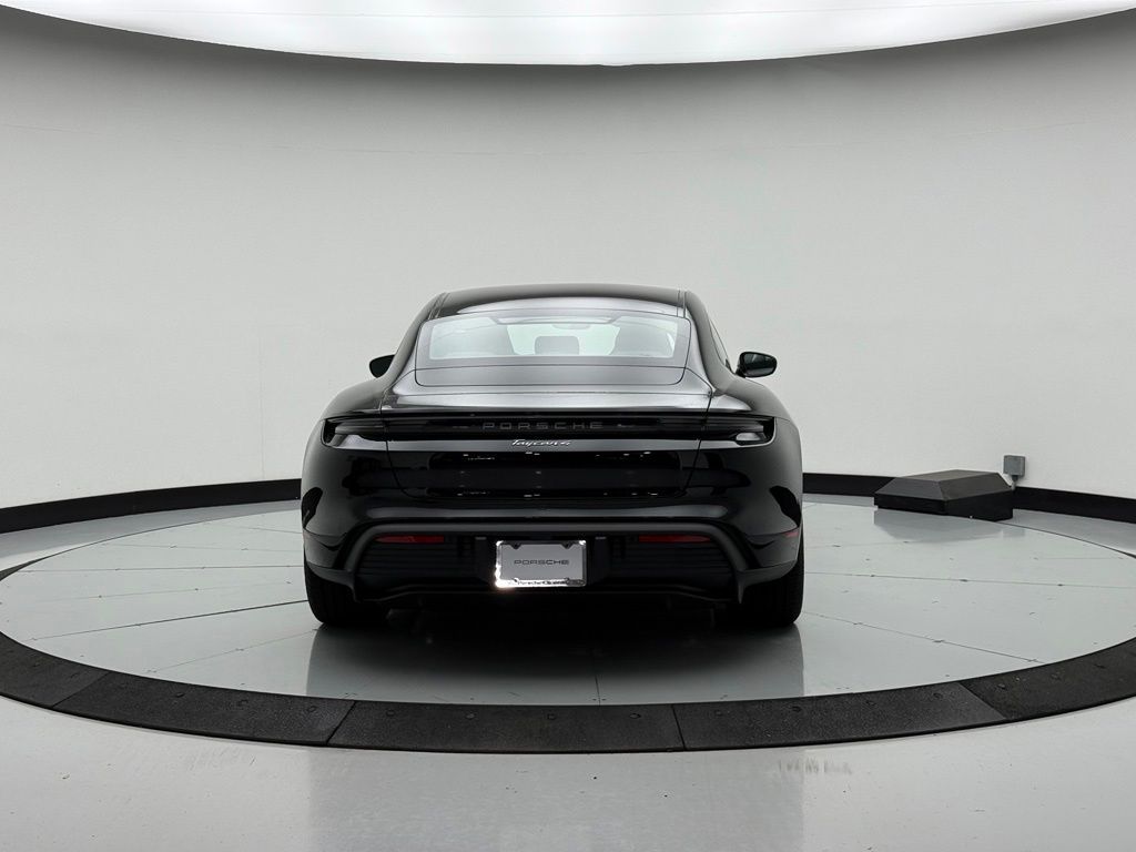 Thumbnail: 2026 Porsche Taycan - 7