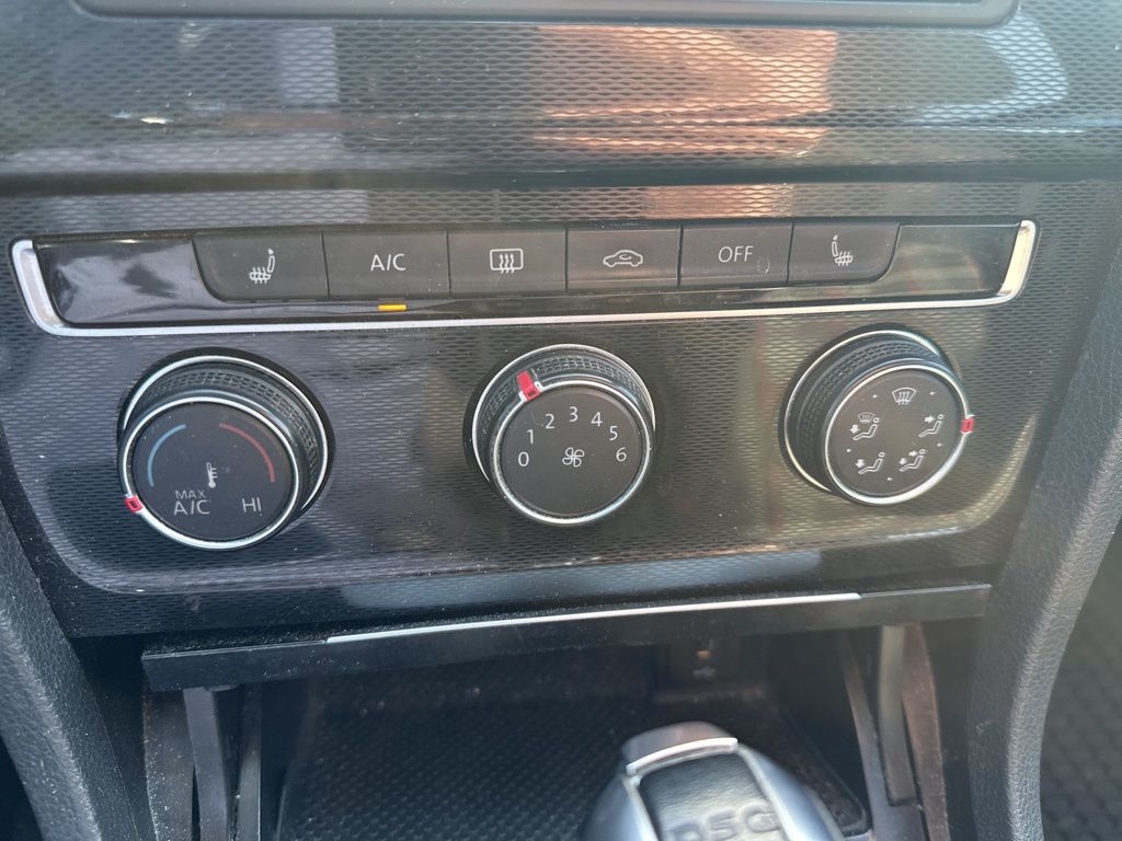 2017 Volkswagen Golf GTI