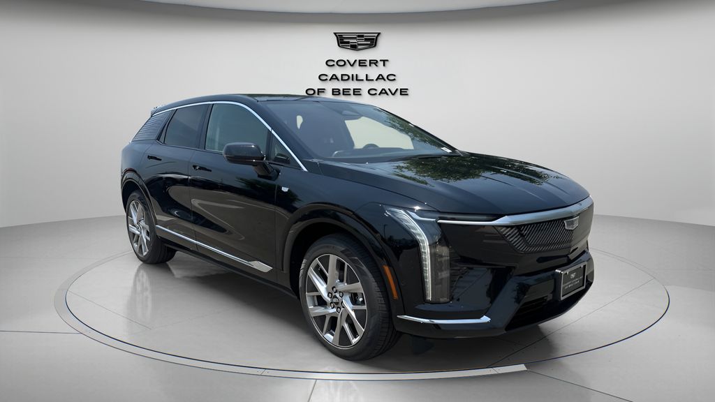 2025 Cadillac OPTIQ Luxury 1