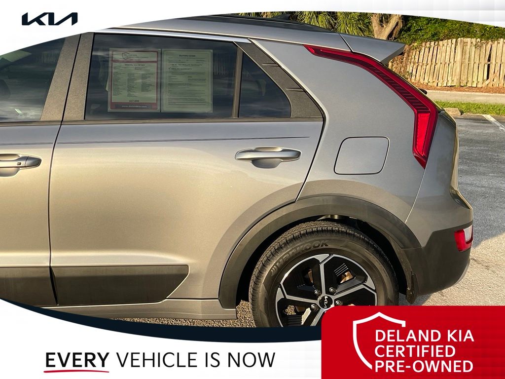 Used 2024 Kia Niro SUV