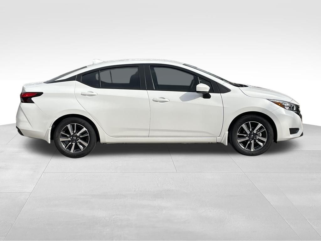 2025 Nissan Versa