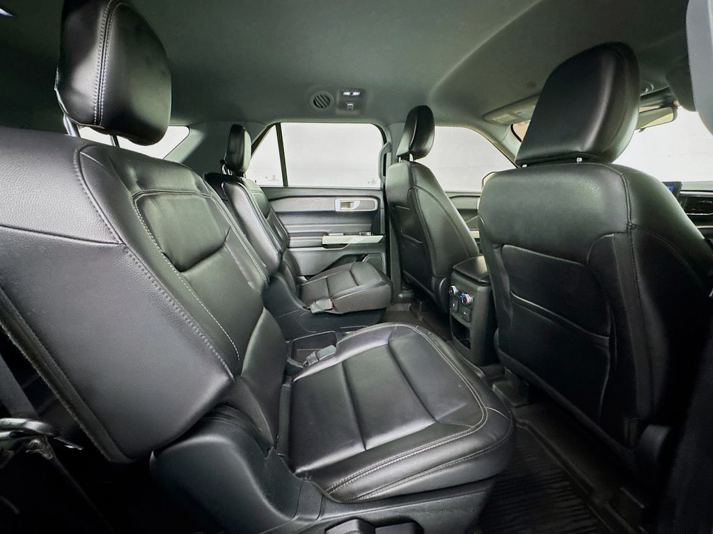 Used Car 2021 Ford Explorer  Xlt For Sale Under $25,000 In Austin, Texas