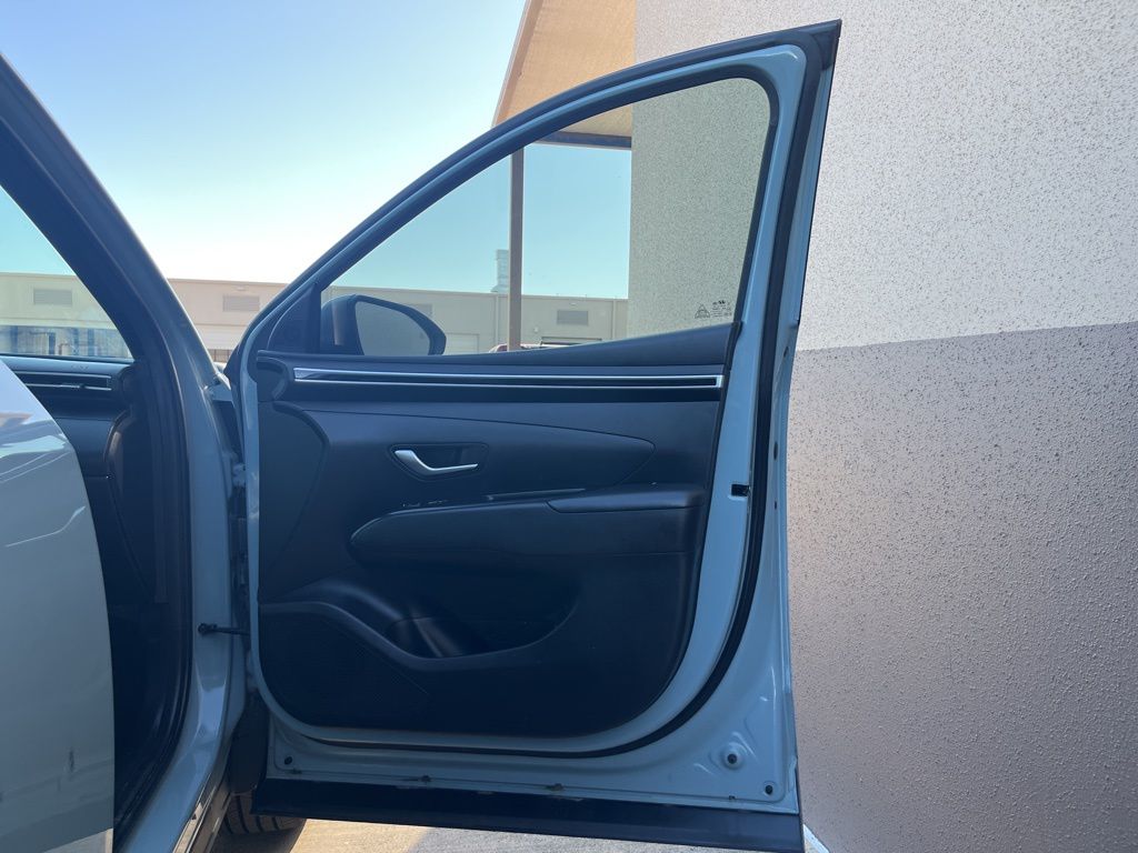 Thumbnail: 2023 Hyundai Santa Cruz - 26