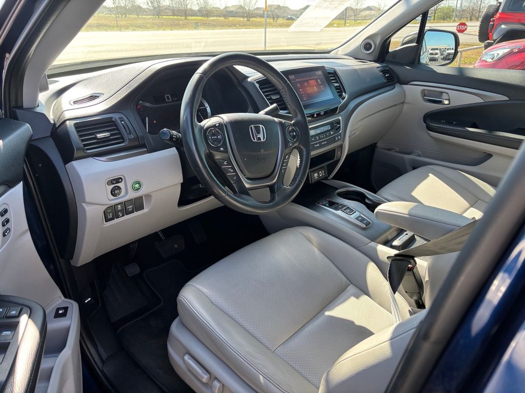 Used Car 2022 Honda Ridgeline  Rtl For Sale Under $35,000 In Austin, Texas